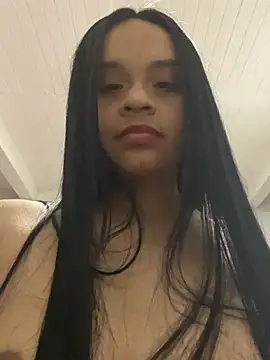 Evy-Sterling stripchat live cam model