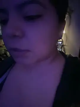 kimmiakiss22 stripchat live cam model