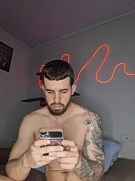 Cubanotatuado stripchat live cam model