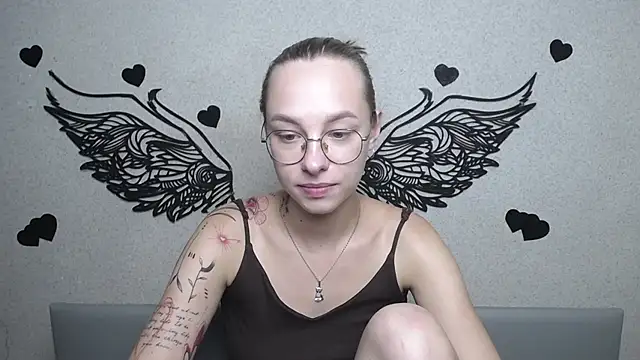 SteshaGlass stripchat live cam model