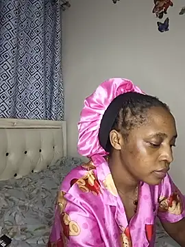monahh stripchat live cam model
