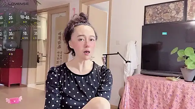 Luna168- stripchat live cam model