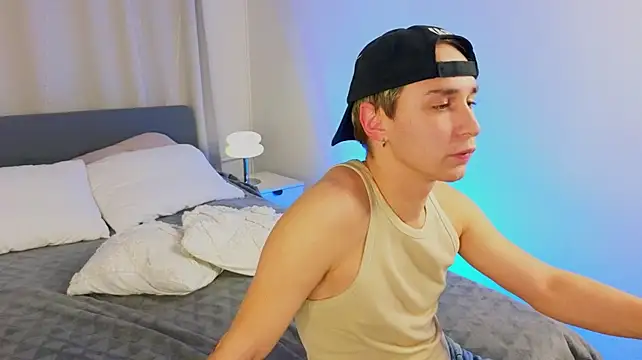 e1v1s stripchat live cam model