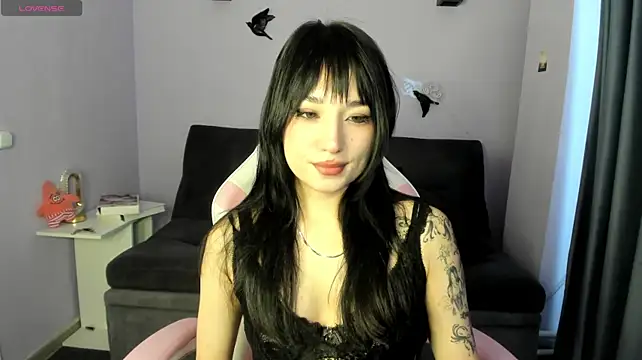 KissMeeMel stripchat live cam model