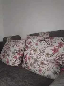 AnneLucy stripchat live cam model