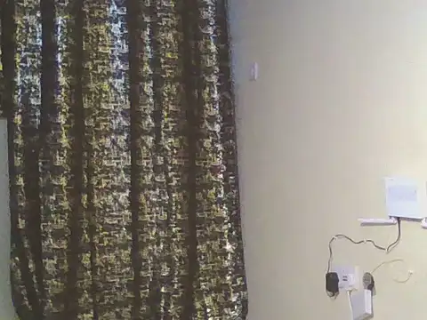 sexy_dee254 stripchat live cam model