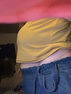 DulceDiaz stripchat live cam model