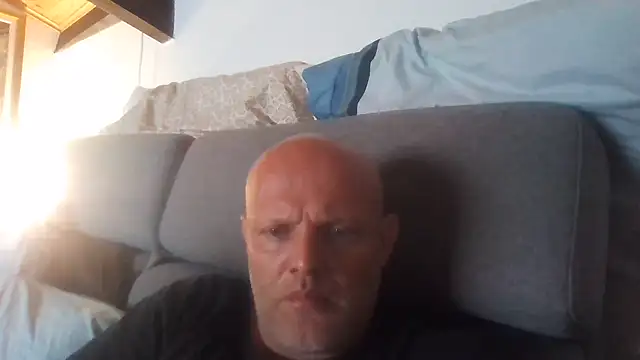 davigochi77bcn stripchat live cam model