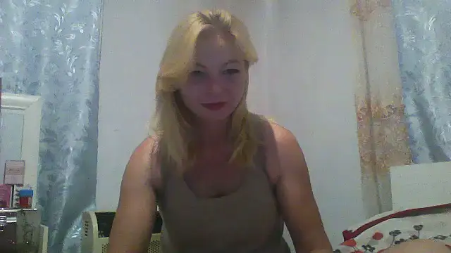 Lola_115 stripchat live cam model