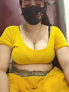 Saanvi-Sen stripchat live cam model