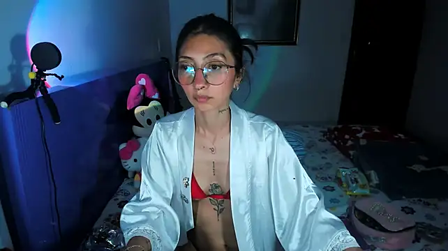 Anais_lux stripchat live cam model
