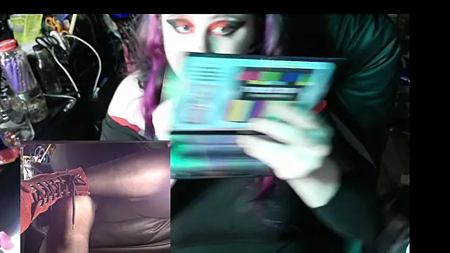 Sinstresshemlock stripchat live cam model