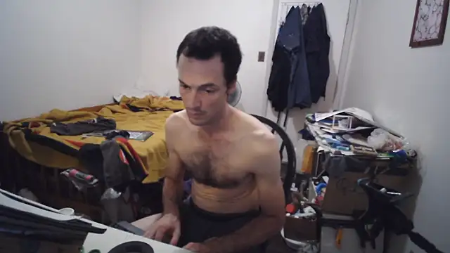 JohnnyMoves stripchat live cam model