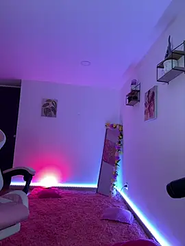 Xmoonshine_ stripchat live cam model
