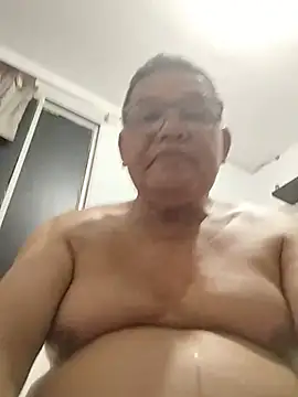 Apresiaoo stripchat live cam model