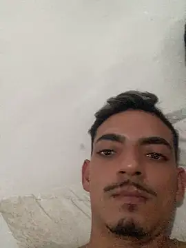 Hendricklavel1 stripchat live cam model