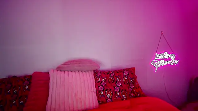 CamirynVale stripchat live cam model
