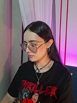 Kate_Amaretto_ stripchat live cam model