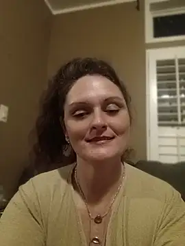 Harley428 stripchat live cam model
