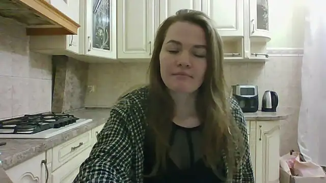 FionaXShine stripchat live cam model