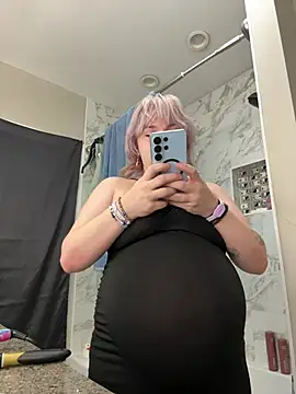 Cutiepiespanks stripchat live cam model