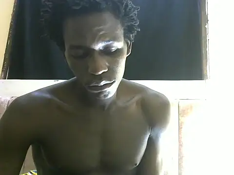 Bigras0011 stripchat live cam model