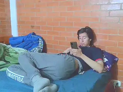 johan70sexy stripchat live cam model