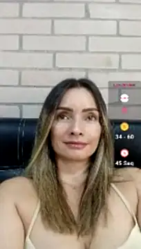Loly_Horny stripchat live cam model
