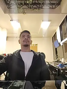 Juann-cock stripchat live cam model