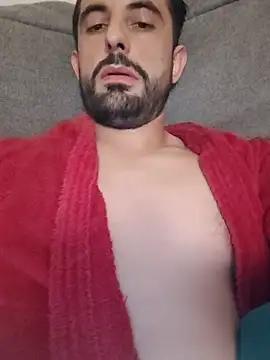 jeunehomme33 stripchat live cam model
