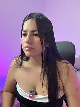 its_valentina stripchat live cam model