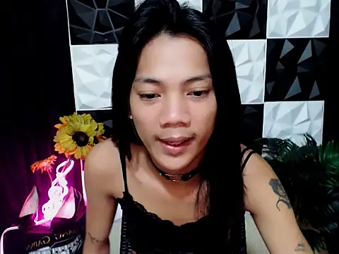 XwildCUcumberX stripchat live cam model