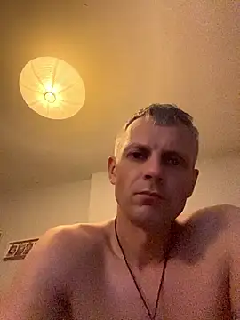 ChiefApron5 stripchat live cam model