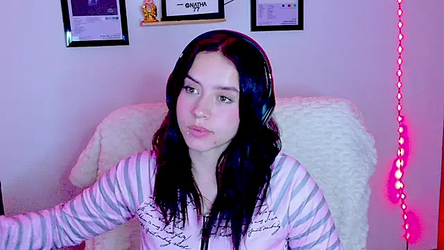 Zenin_1 stripchat live cam model