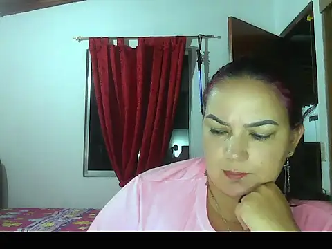 Ariel_691 stripchat live cam model