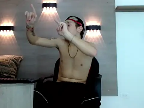 Gaeliitto stripchat live cam model
