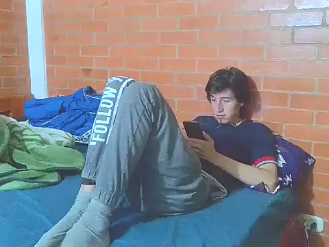 johan70sexy stripchat live cam model