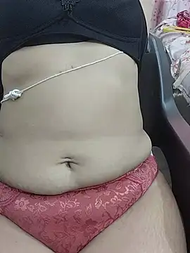 cutee_bhabhi stripchat live cam model