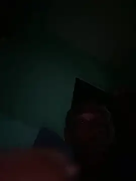 yiugh4 stripchat live cam model