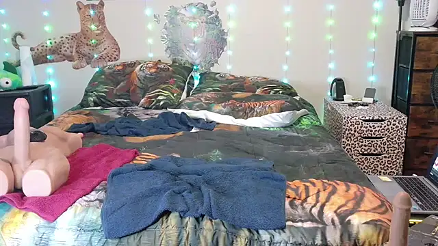 fatfabulous1981 stripchat live cam model