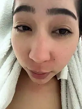 anni_ross stripchat live cam model