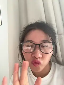daaqnn stripchat live cam model