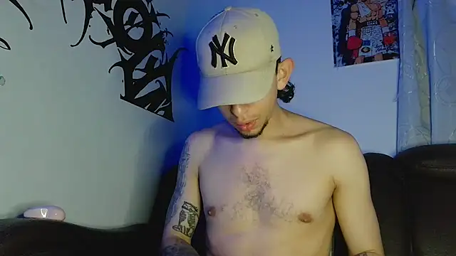 Chris__Jones stripchat live cam model