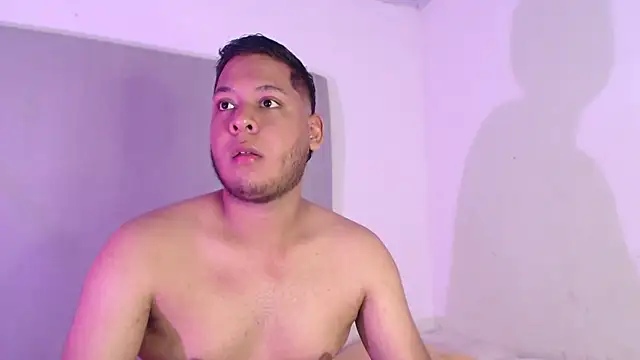 nicolas_cr1 stripchat live cam model