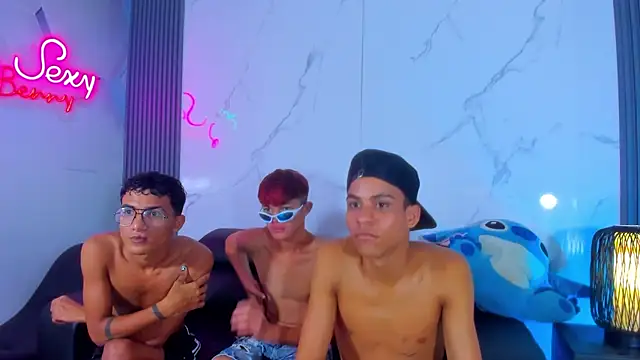 BOYS_IN_THE_EMPIRE stripchat live cam model