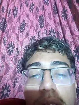 juninhoul stripchat live cam model