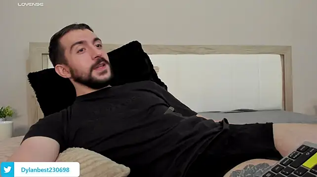 Dylan_Best stripchat live cam model