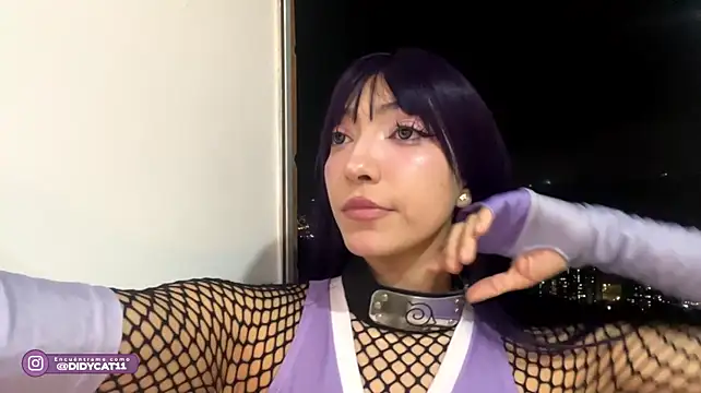 MarianaBranzz stripchat live cam model