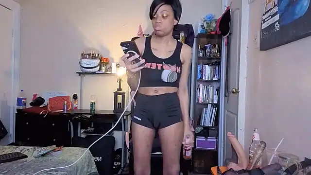 IAMTOKYOLEE stripchat live cam model
