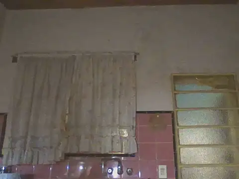 Petebulimia stripchat live cam model